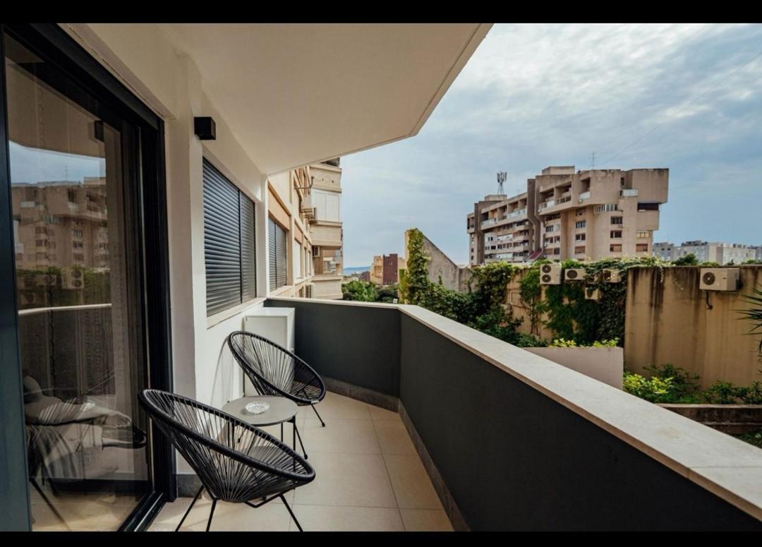 Black Queen Apartment Split Bagian luar foto